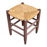 Traditional farmhouse stool in solid wood with straw seat.
