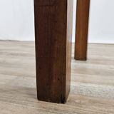 Table basse en noyer massif avec tiroir du début du 20ème siècle
