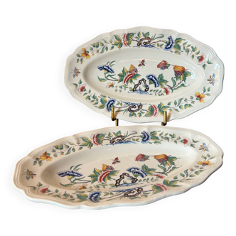 Pair of Sarreguemines ramekins