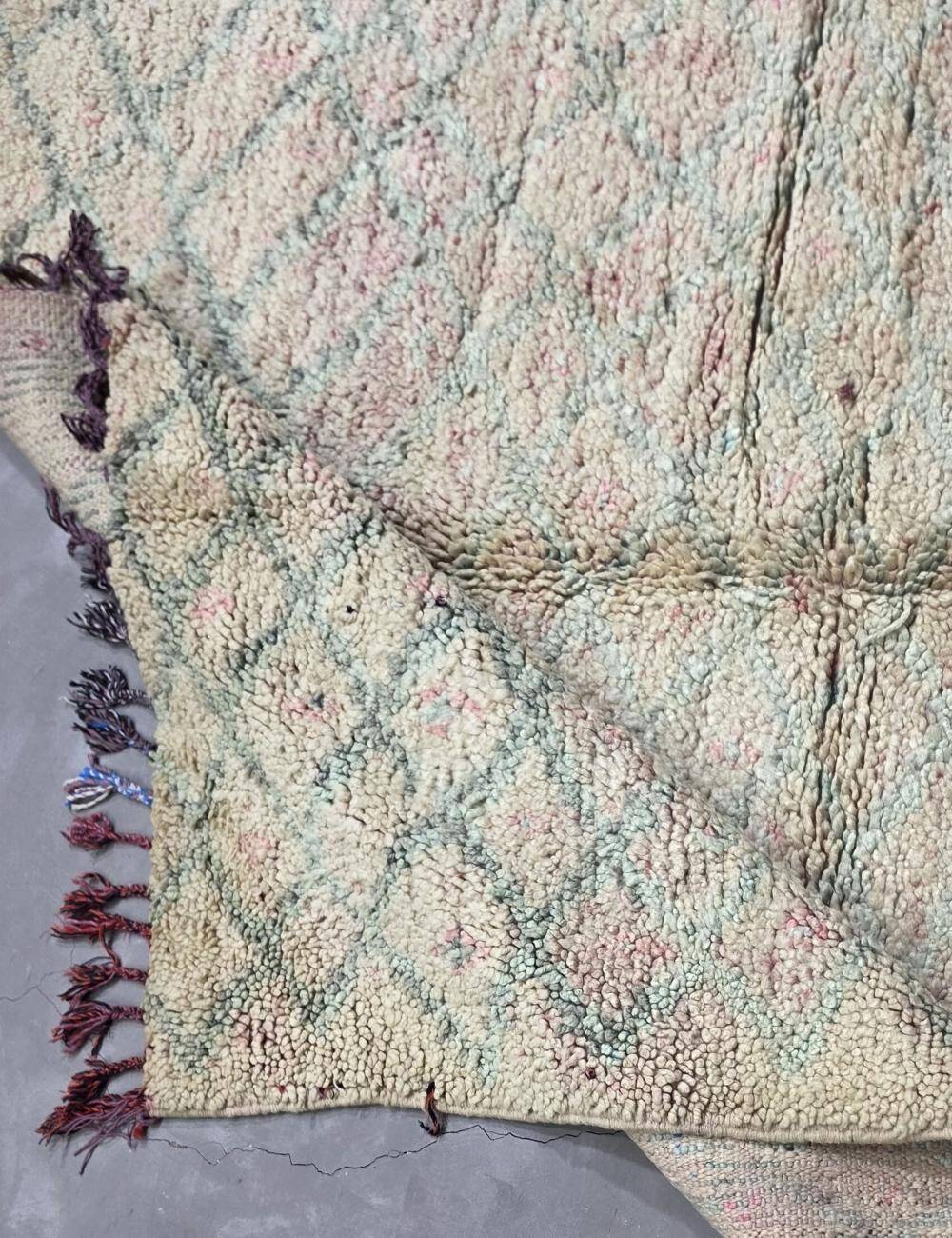 Vintage wool sheep rug - 230 x 154 cm