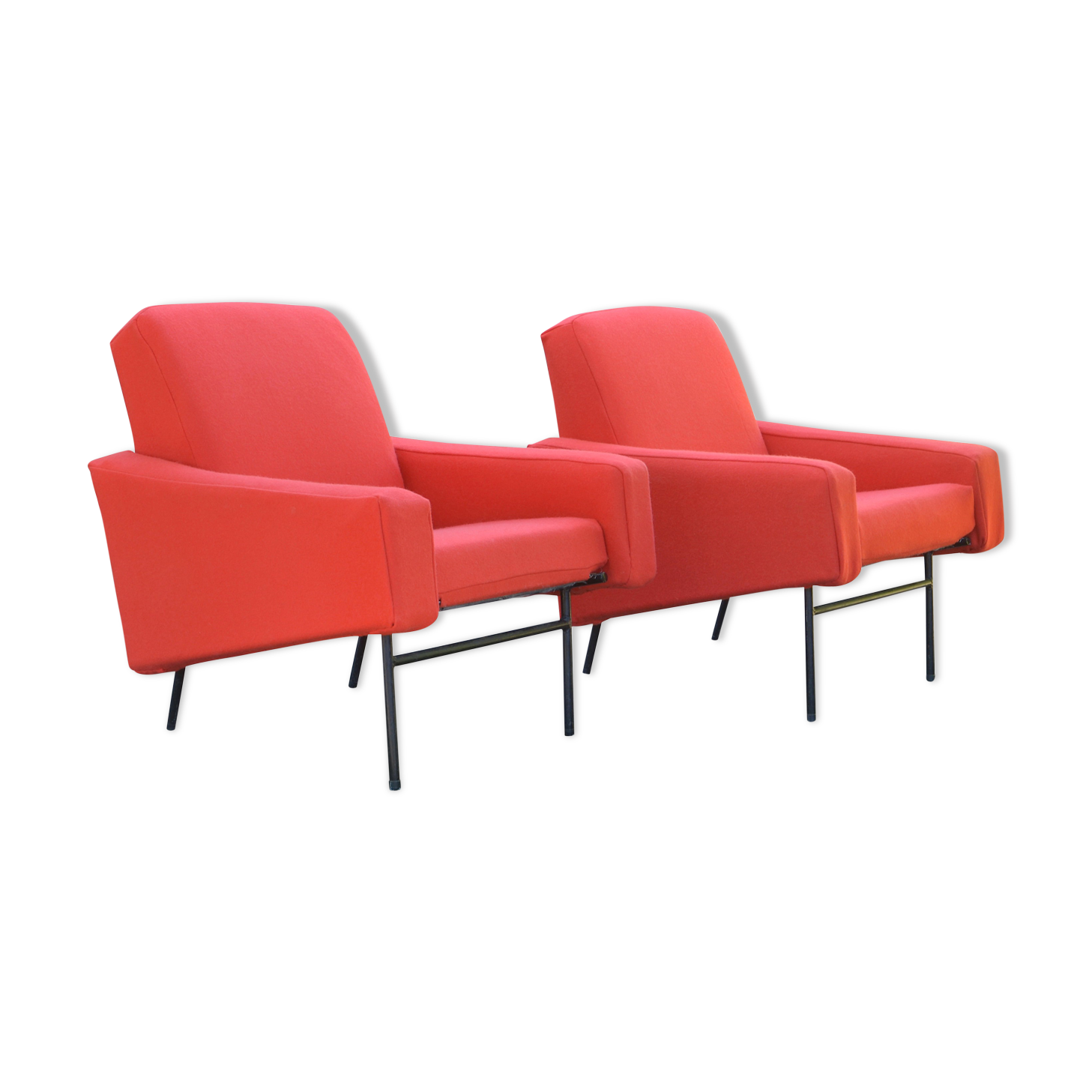 Pair of armchairs "G10" by Pierre Guariche edition Airborne Kvadrat