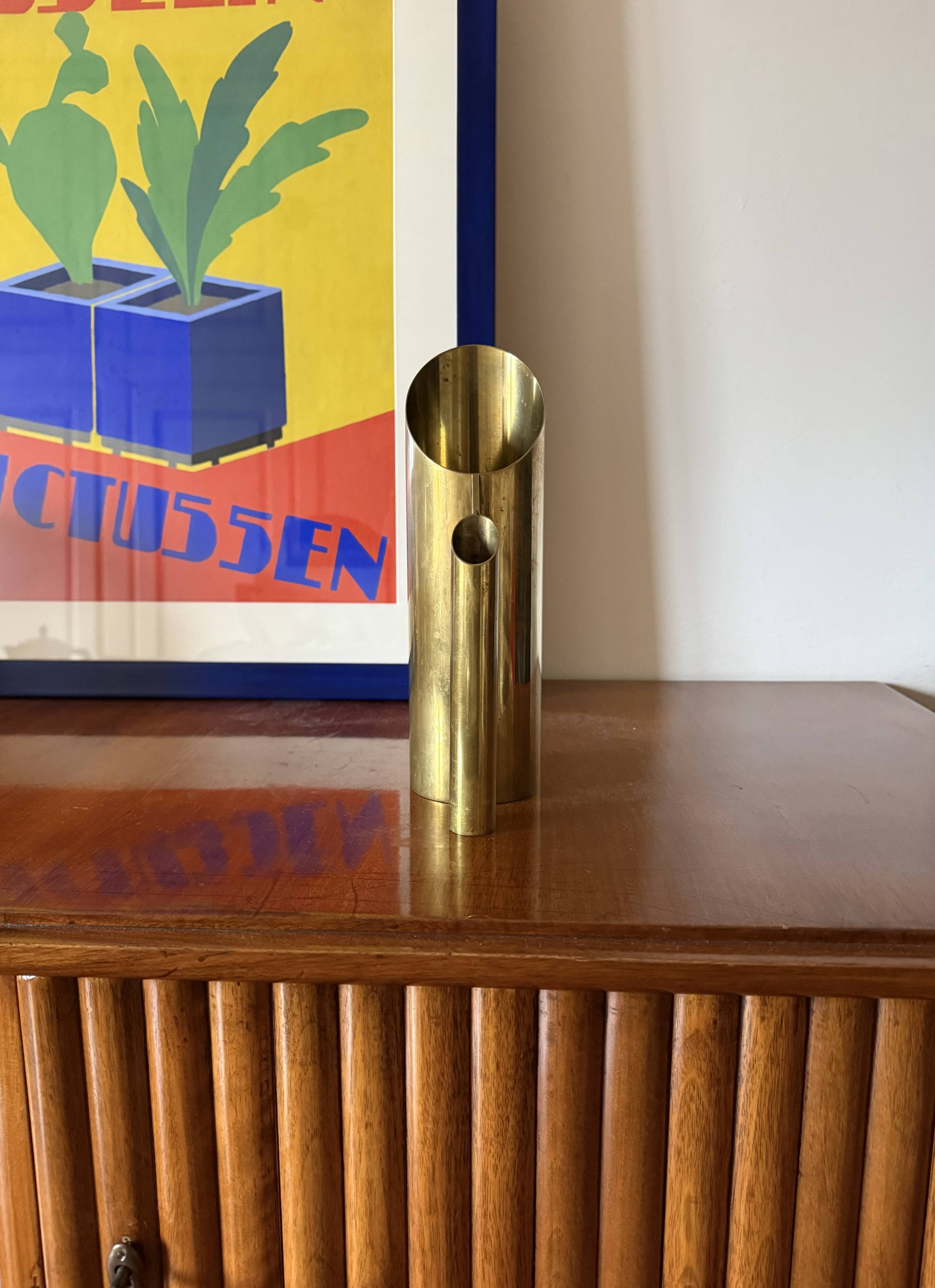 Hollywood regency brass jug / vase, Kaleb Italy 1970s