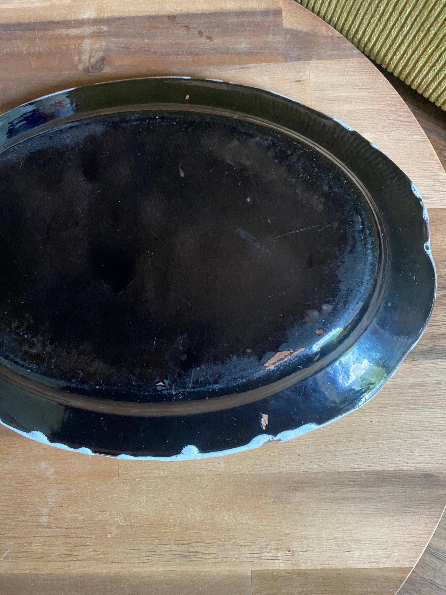 Ceramic plate, antique late 19th - early 20th century, known as "Cul-noir" from Normandy.