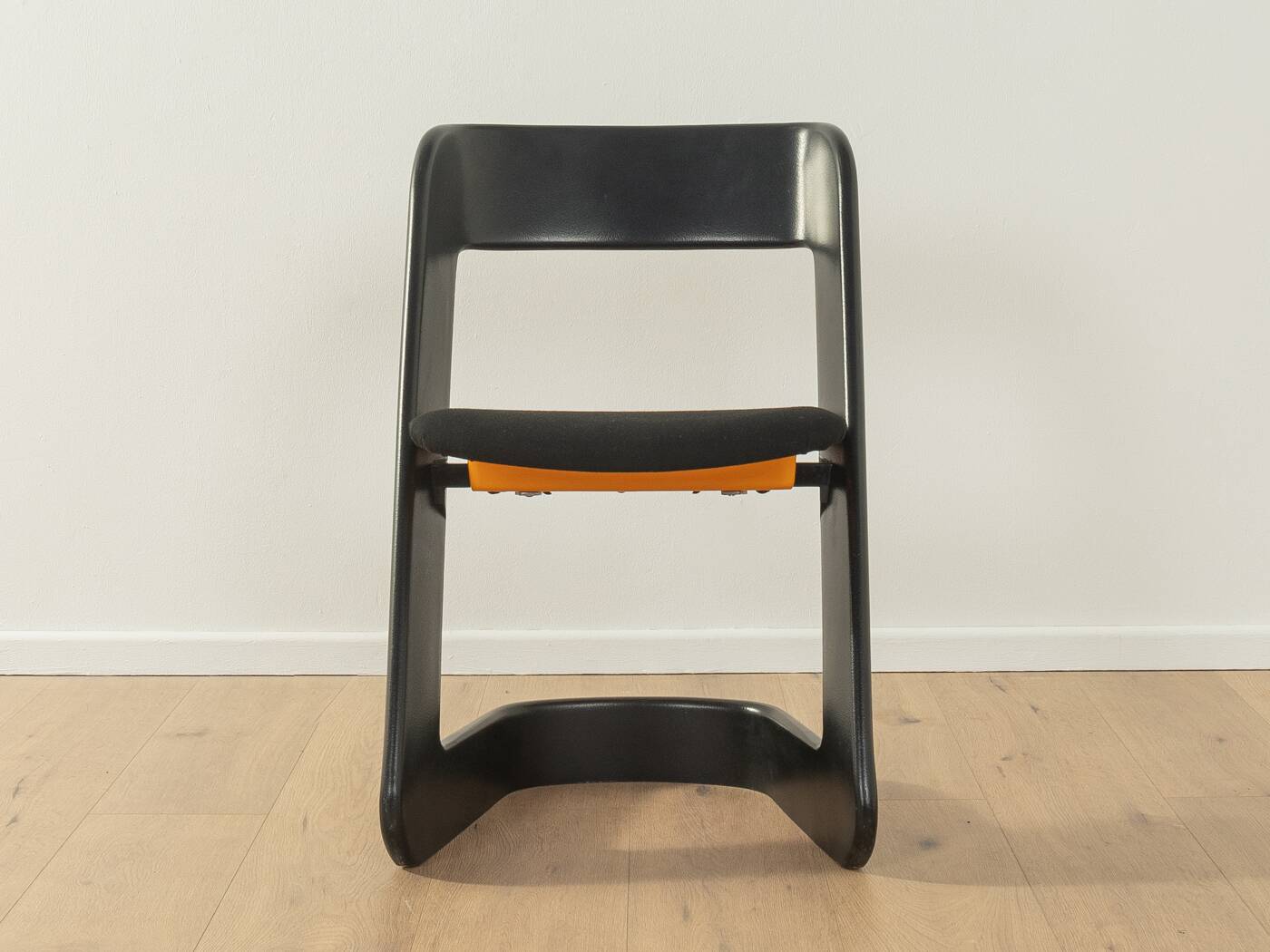 4x Lucy Folding Chairs, Peter Ghyczy