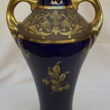 Porcelain vase from Tours