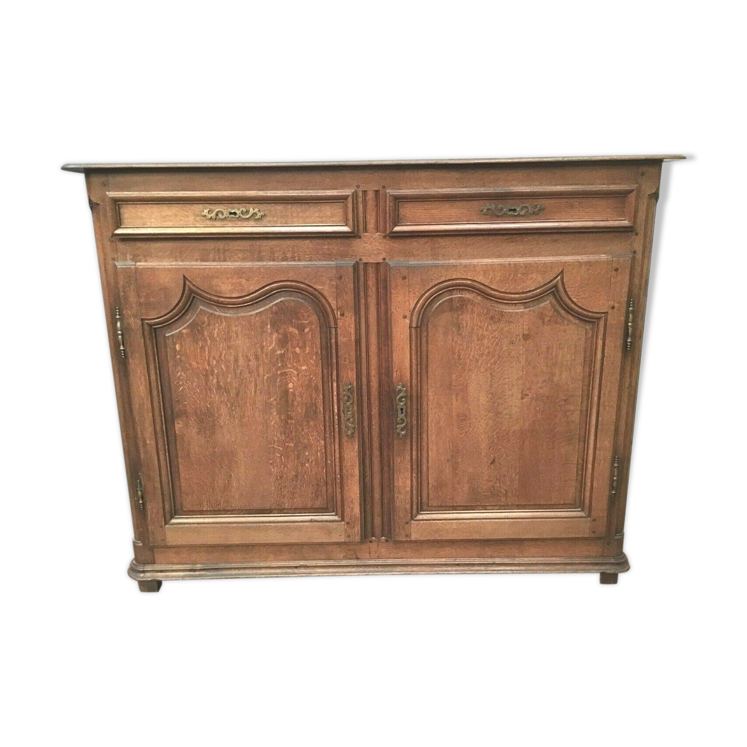 Rustic buffet 18th century support