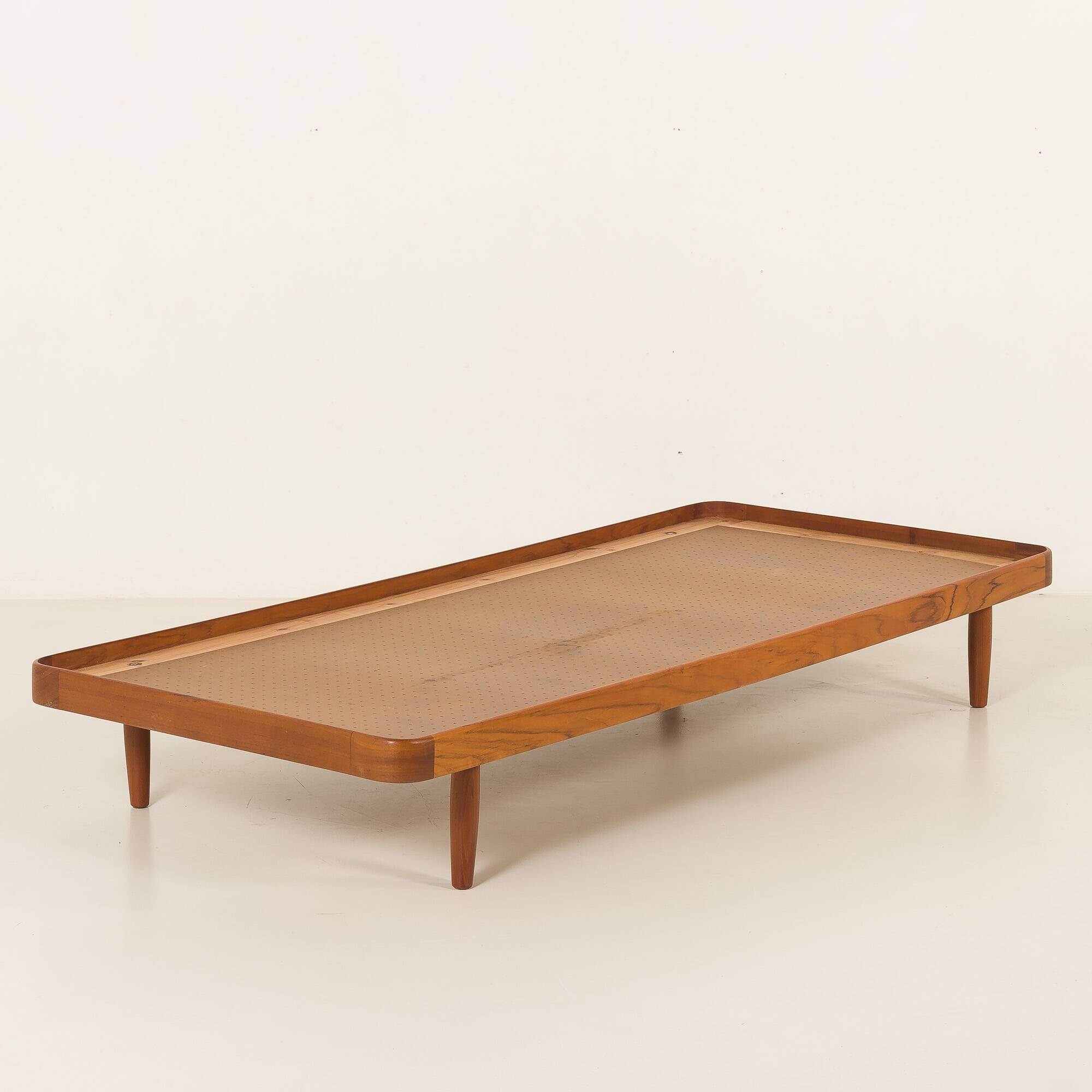 Danish teak daybed in thick boucle fabric, 1960s