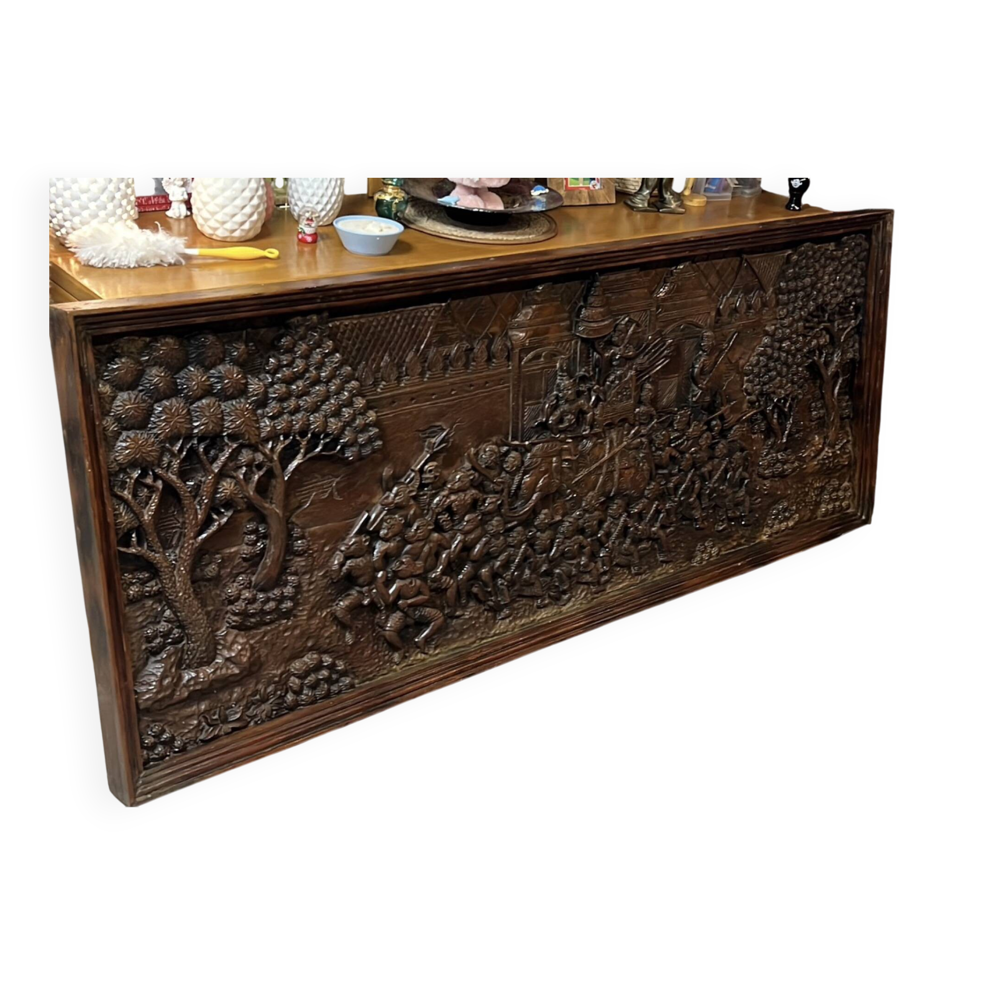Large Balinese carved panel - scene from the Ramayana