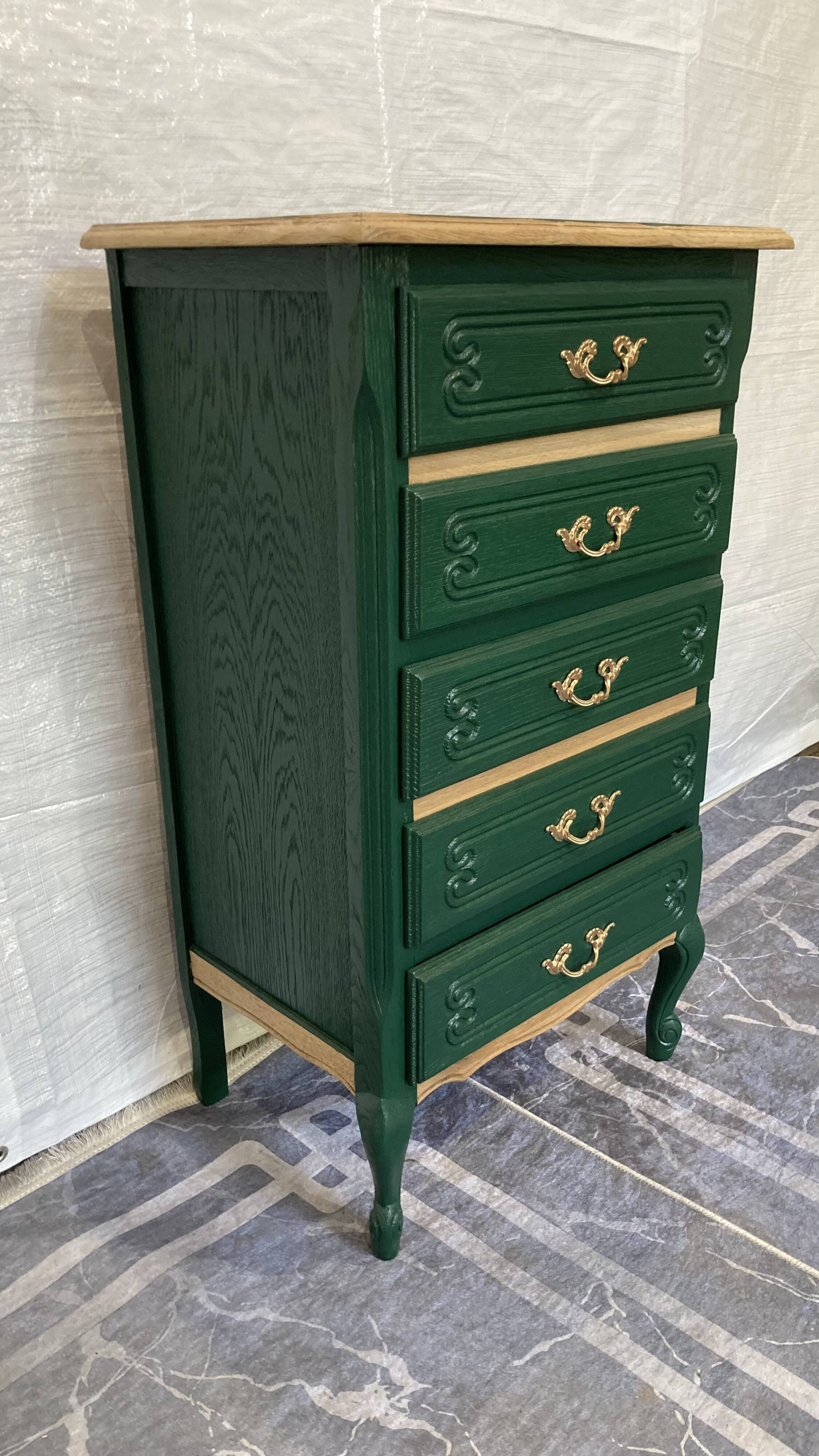 Refurbished wooden chest of drawers