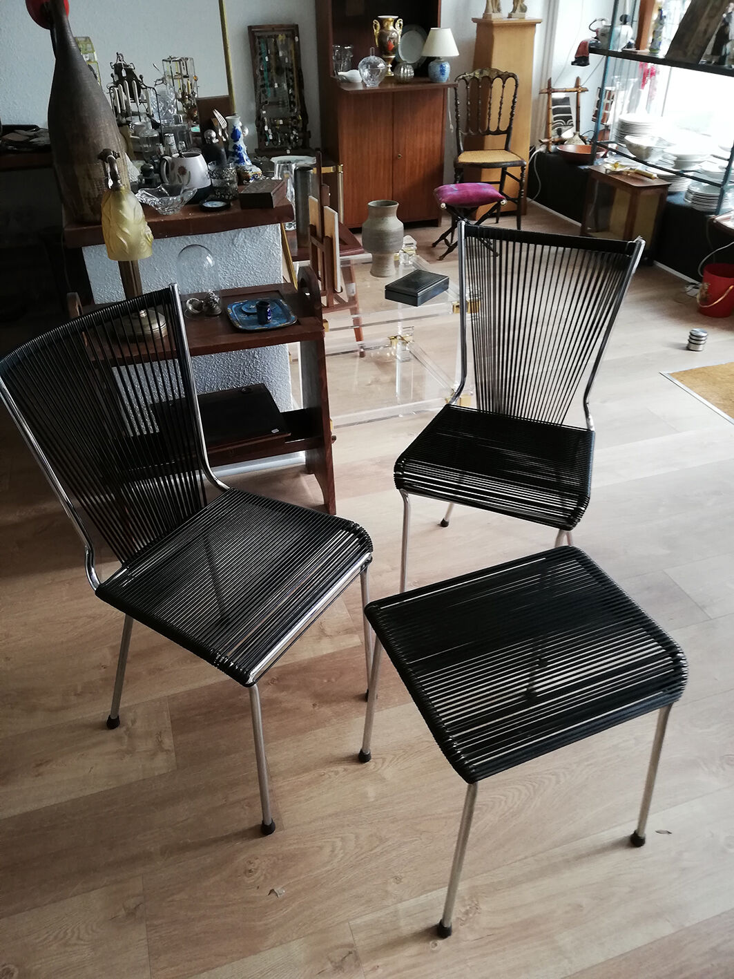 Suite of 6 Chairs and 1 Scoubidou stool André MONPOIX 1960