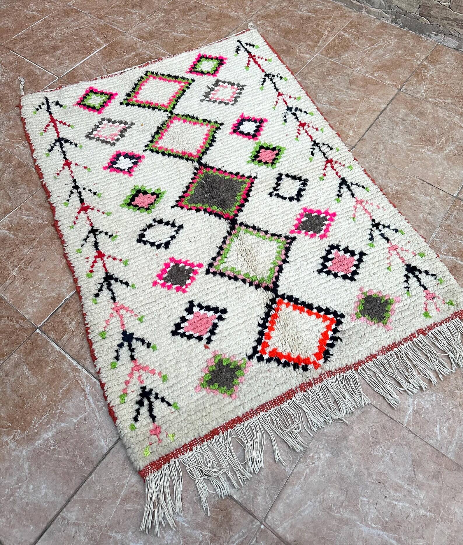 Moroccan Berber Rug Costum - Moroccan Wool Rug - New Azilal Rug - Beni Ouarain Style