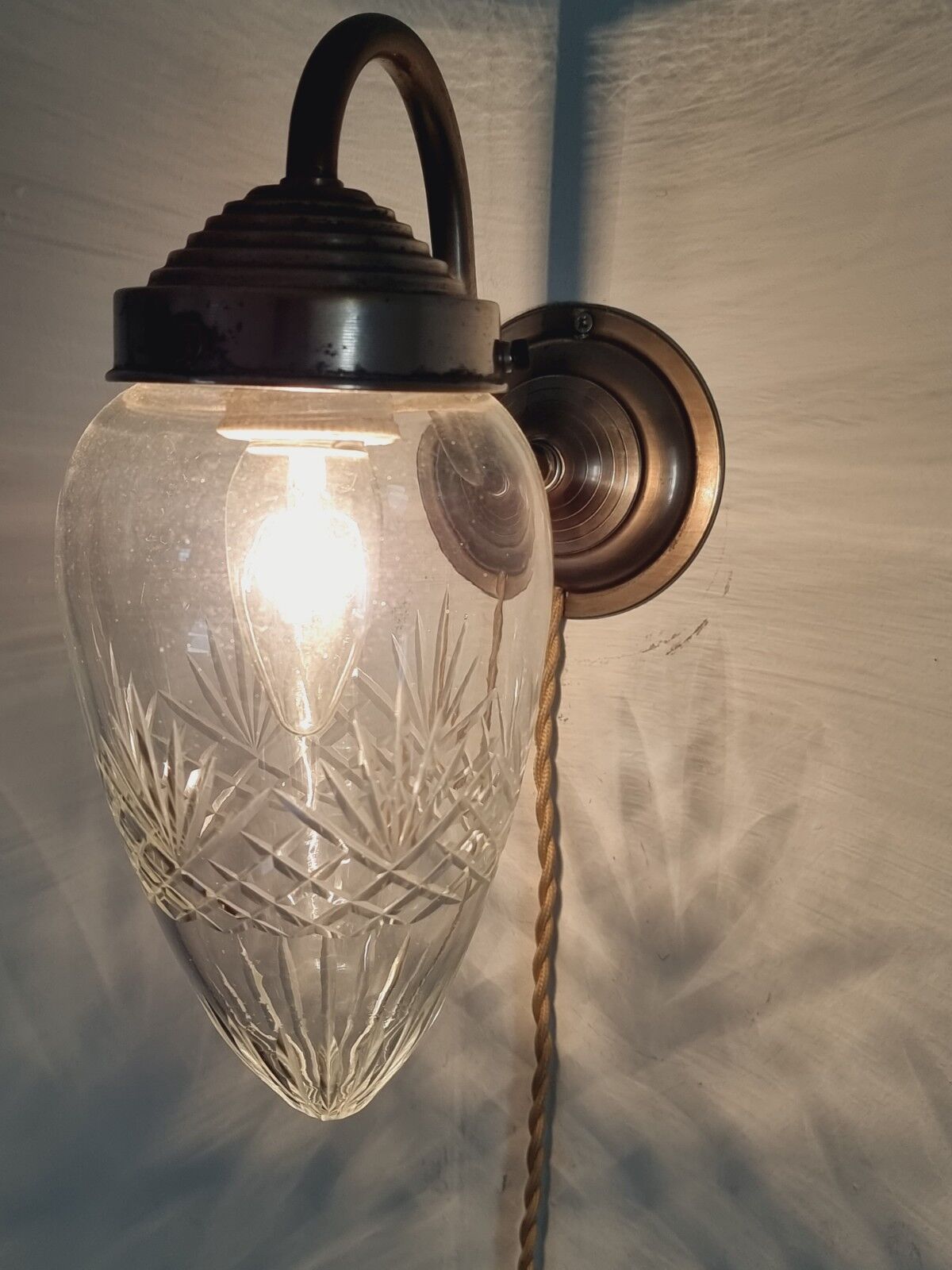 Art deco wall lamp from france