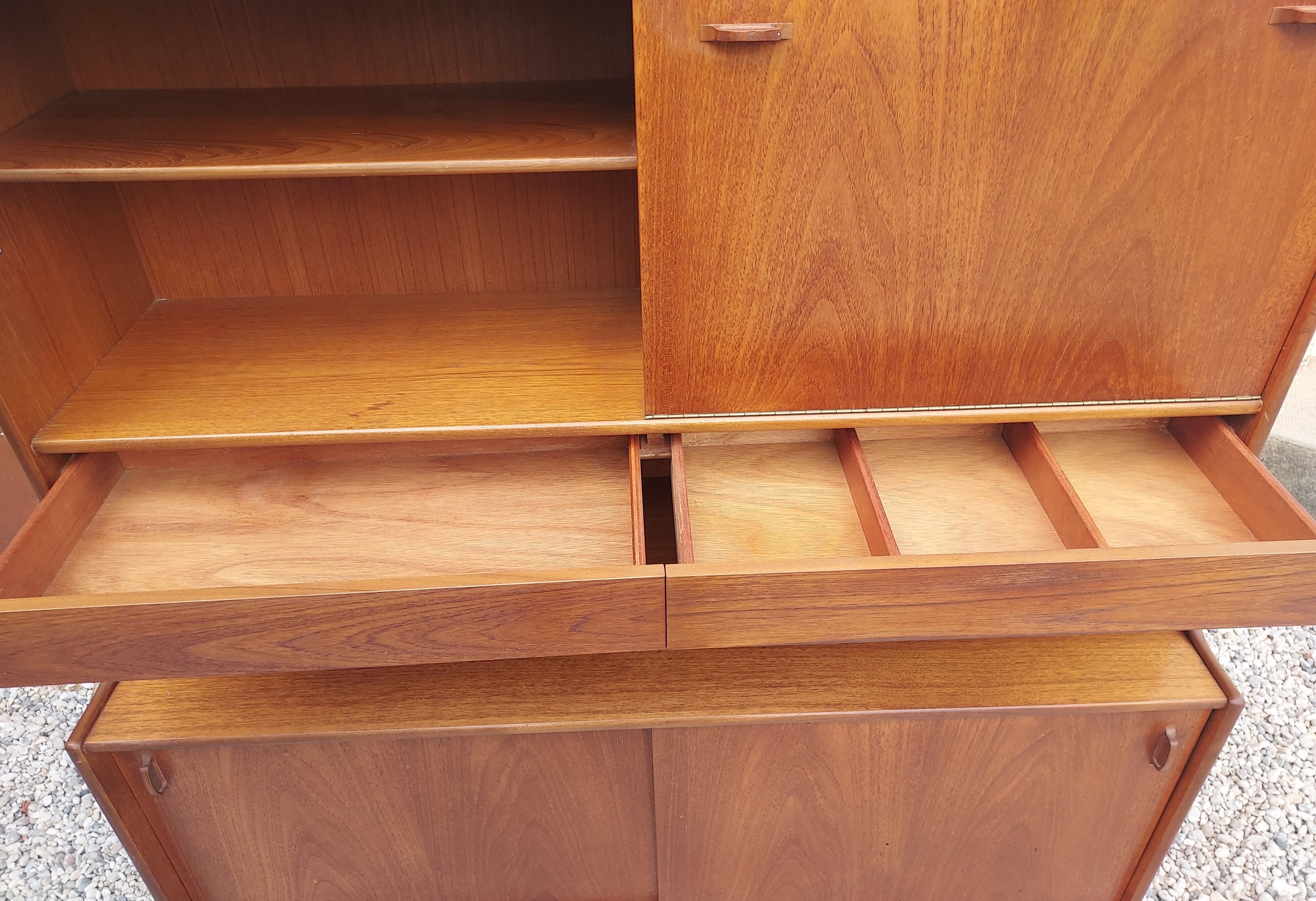 Teak cabinet Nathan