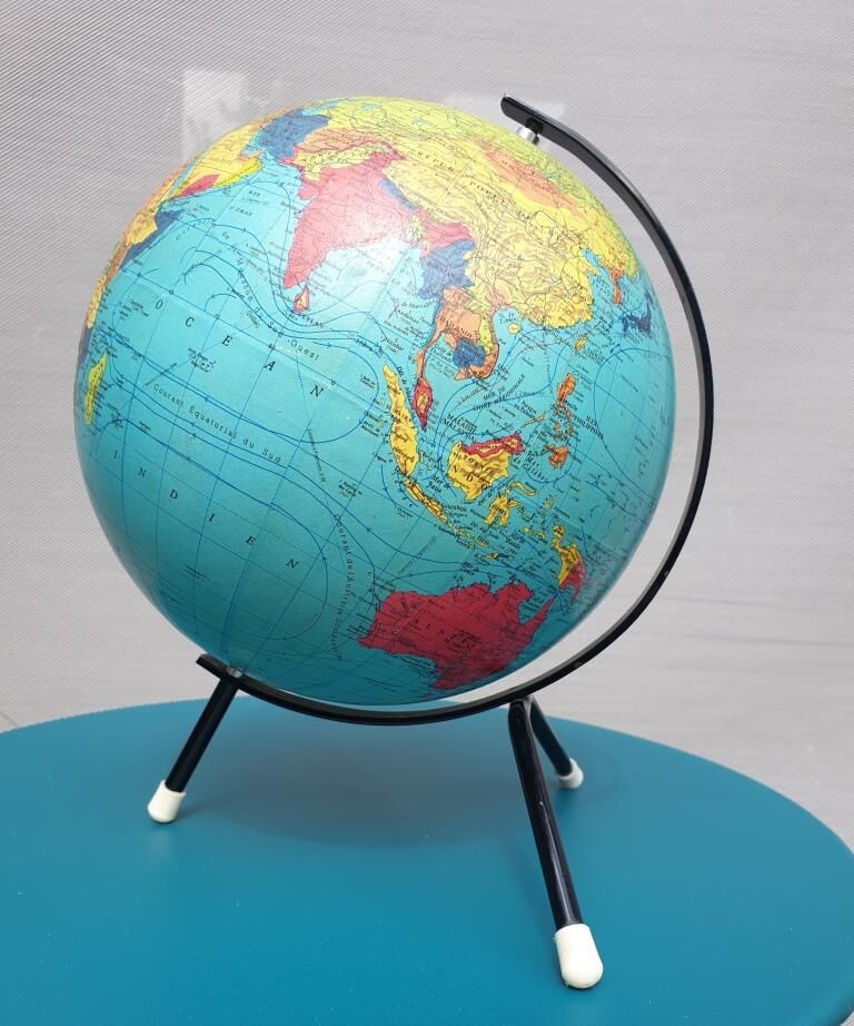 World Map globe taride maps 1969