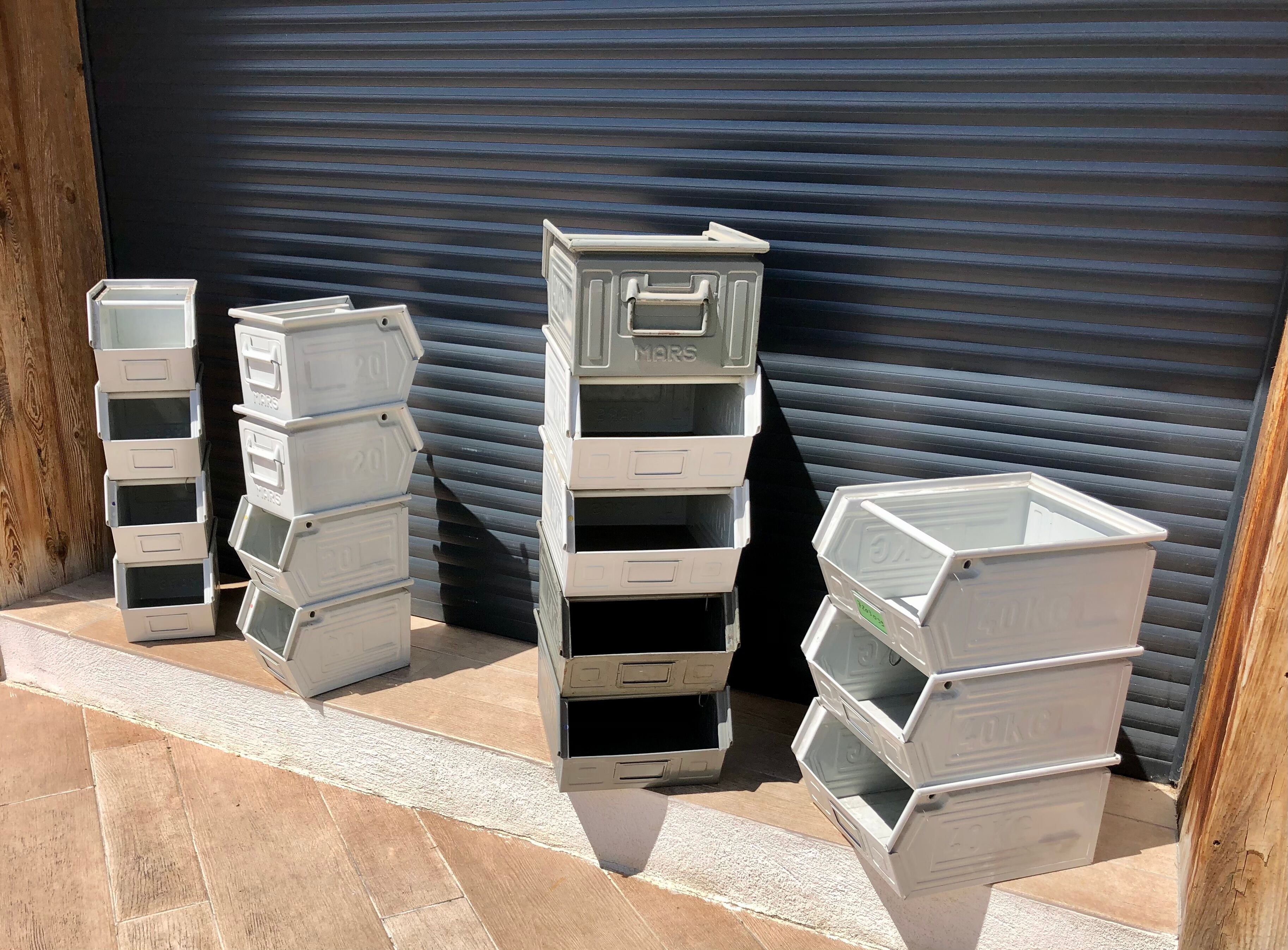 Industrial bill tray small model