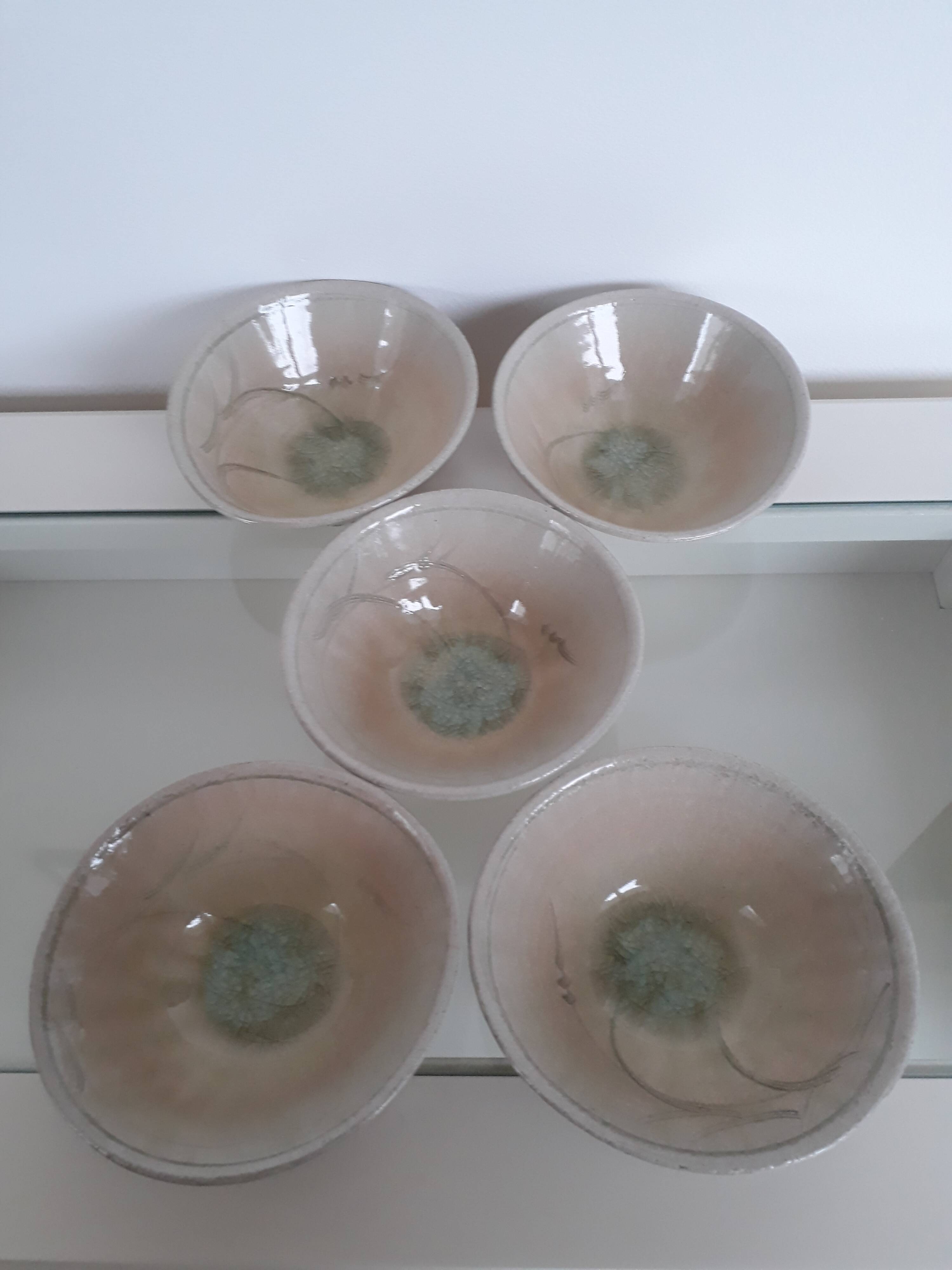 Small Japanese bowls