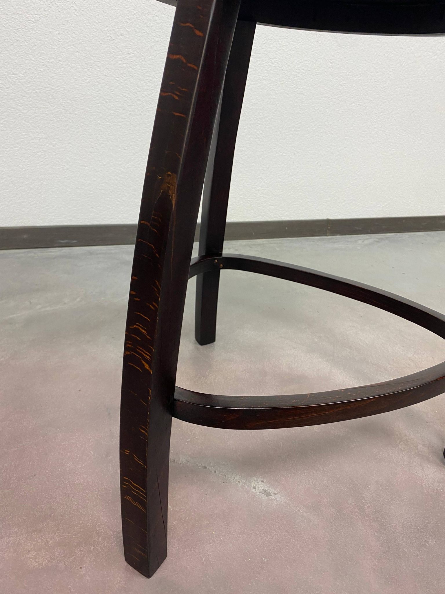 Plant stand Secession No. 9537 by Otto Wagner for Thonet