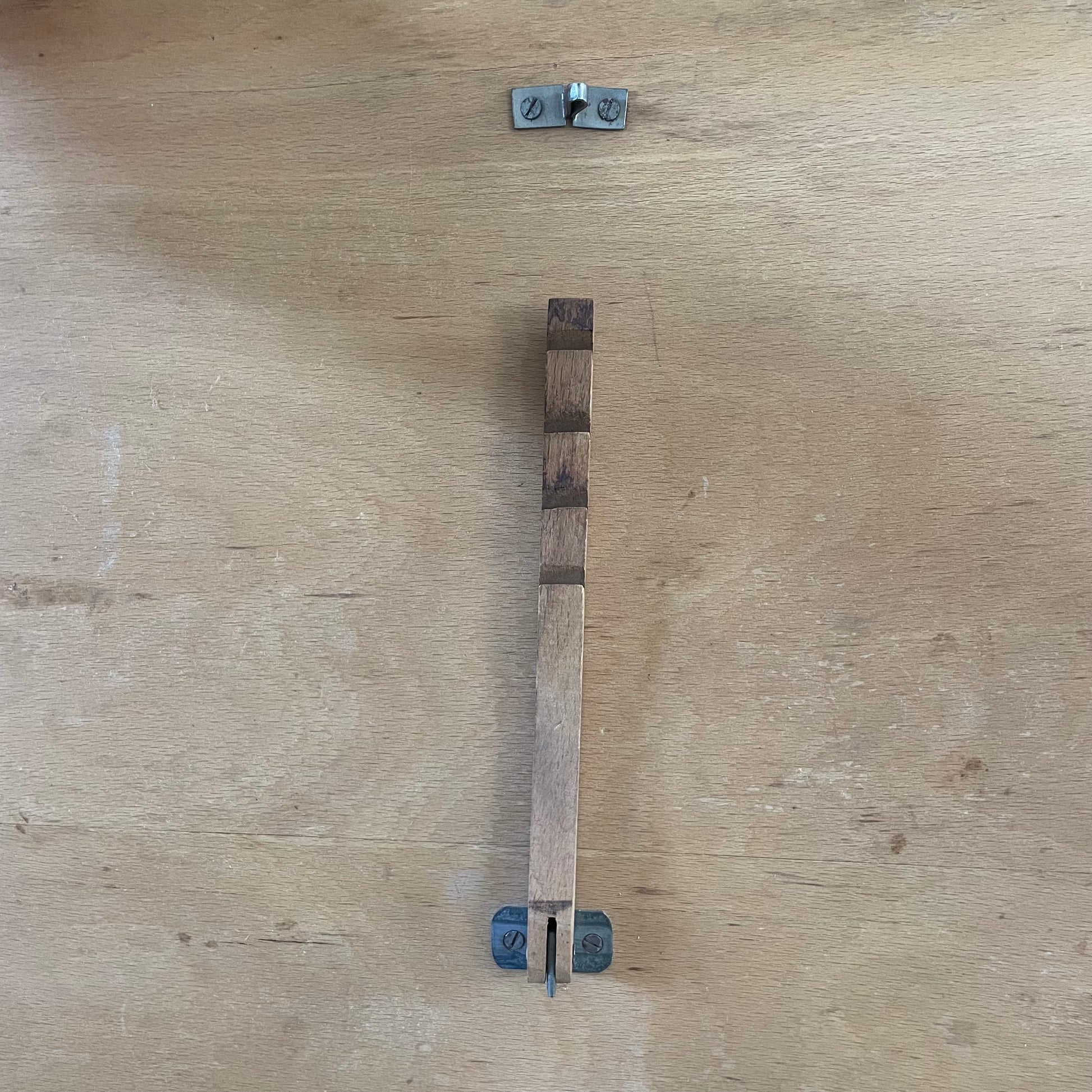 Plateau pupitre pliable en bois