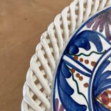 Fruit bowl on foot made in Spain in ceramic