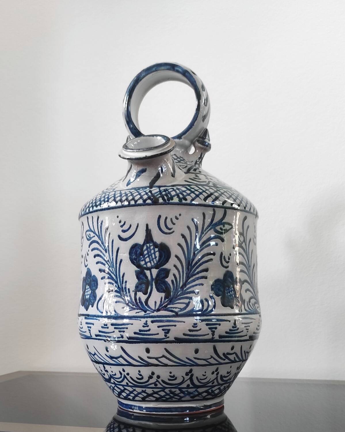 Vase, jug (Botijo) vintage