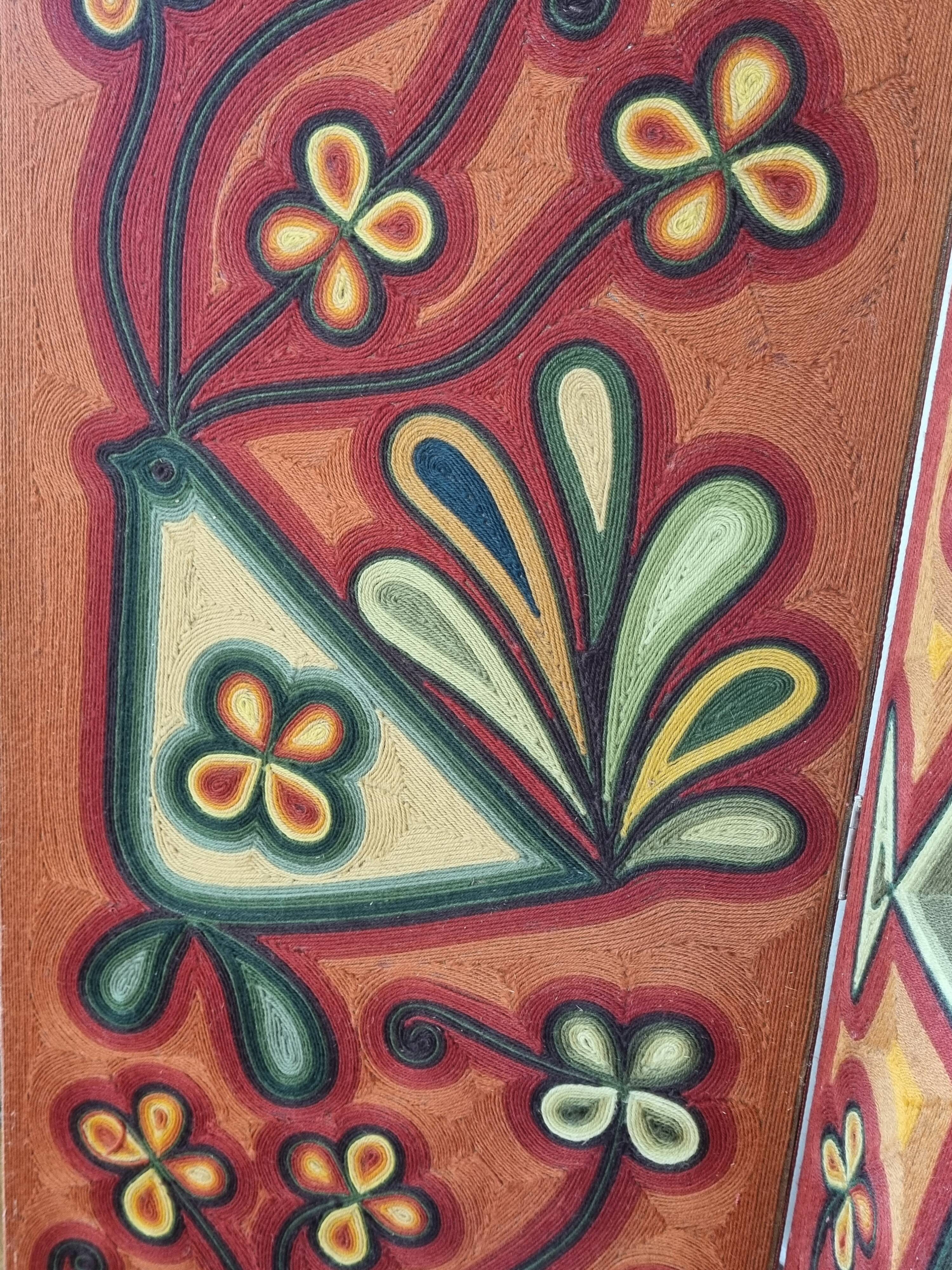 Screen decorated with wool threads, "Huichol" art, Sofia Ribeira, 120 cm