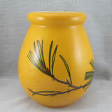 yellow vase