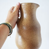 Pichet ou carafe en grès ancien
