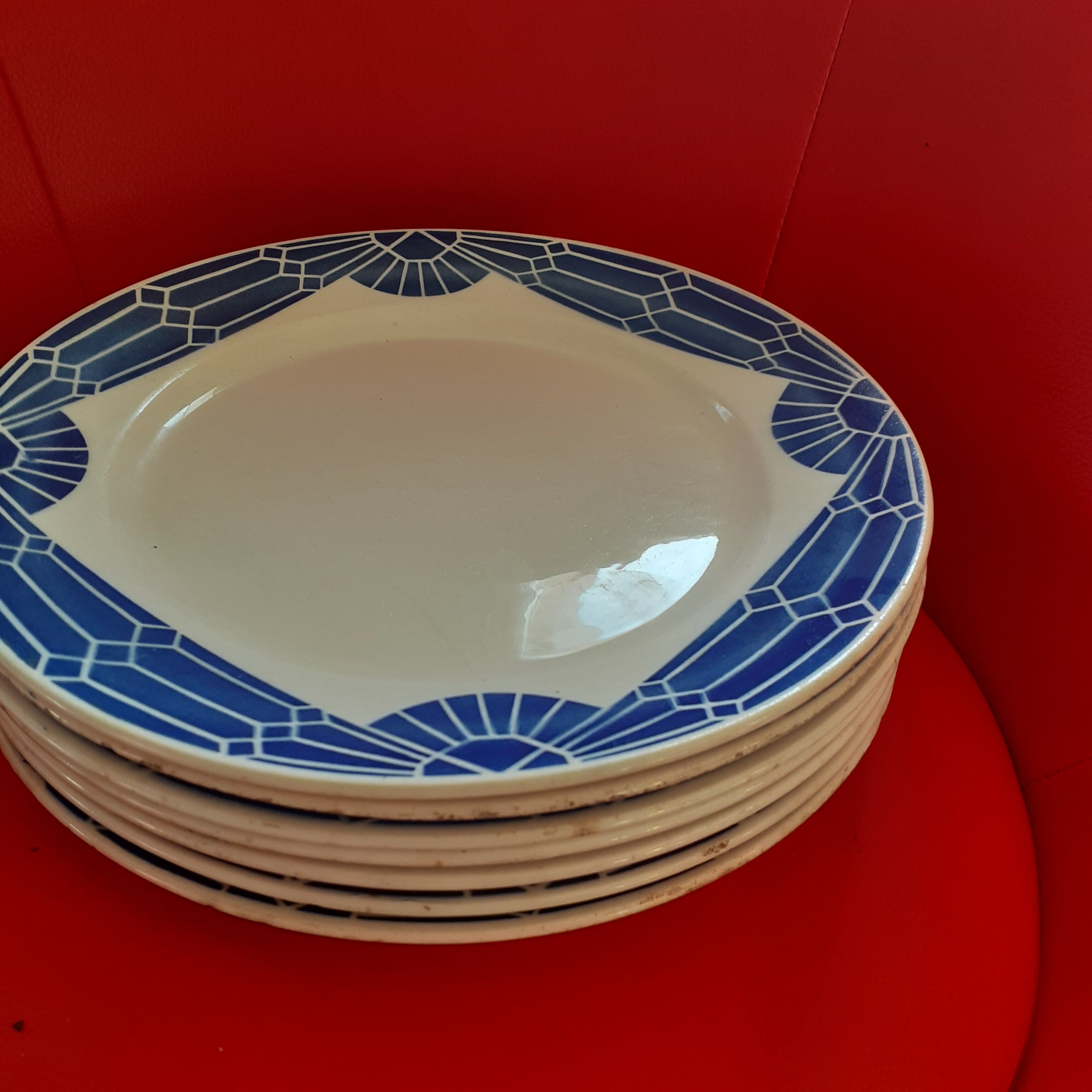 8 Flat plates Blue dntourage, Badonviller, Céanie model