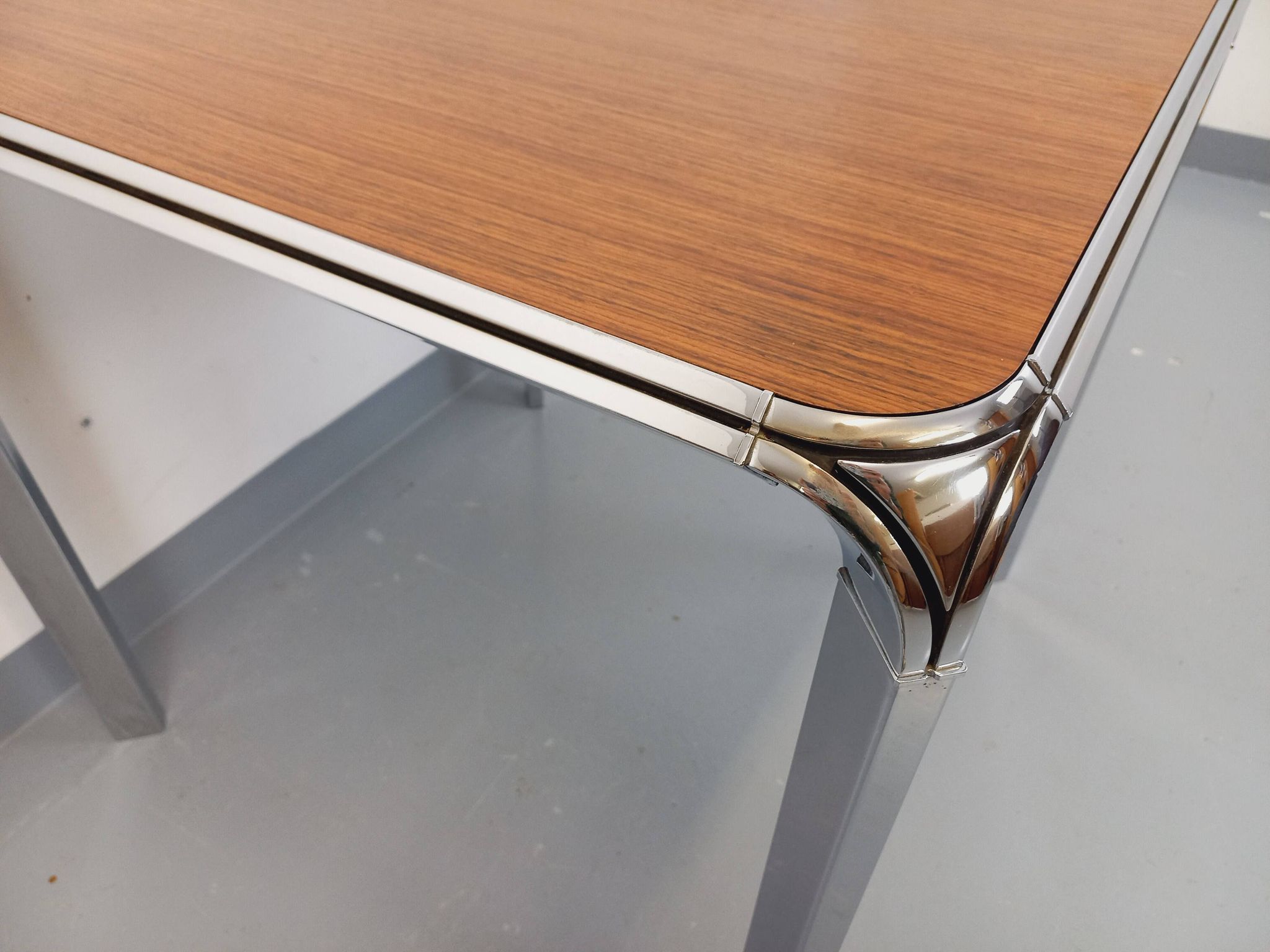 Pierre Paulin vintage square dining table in rosewood and metal