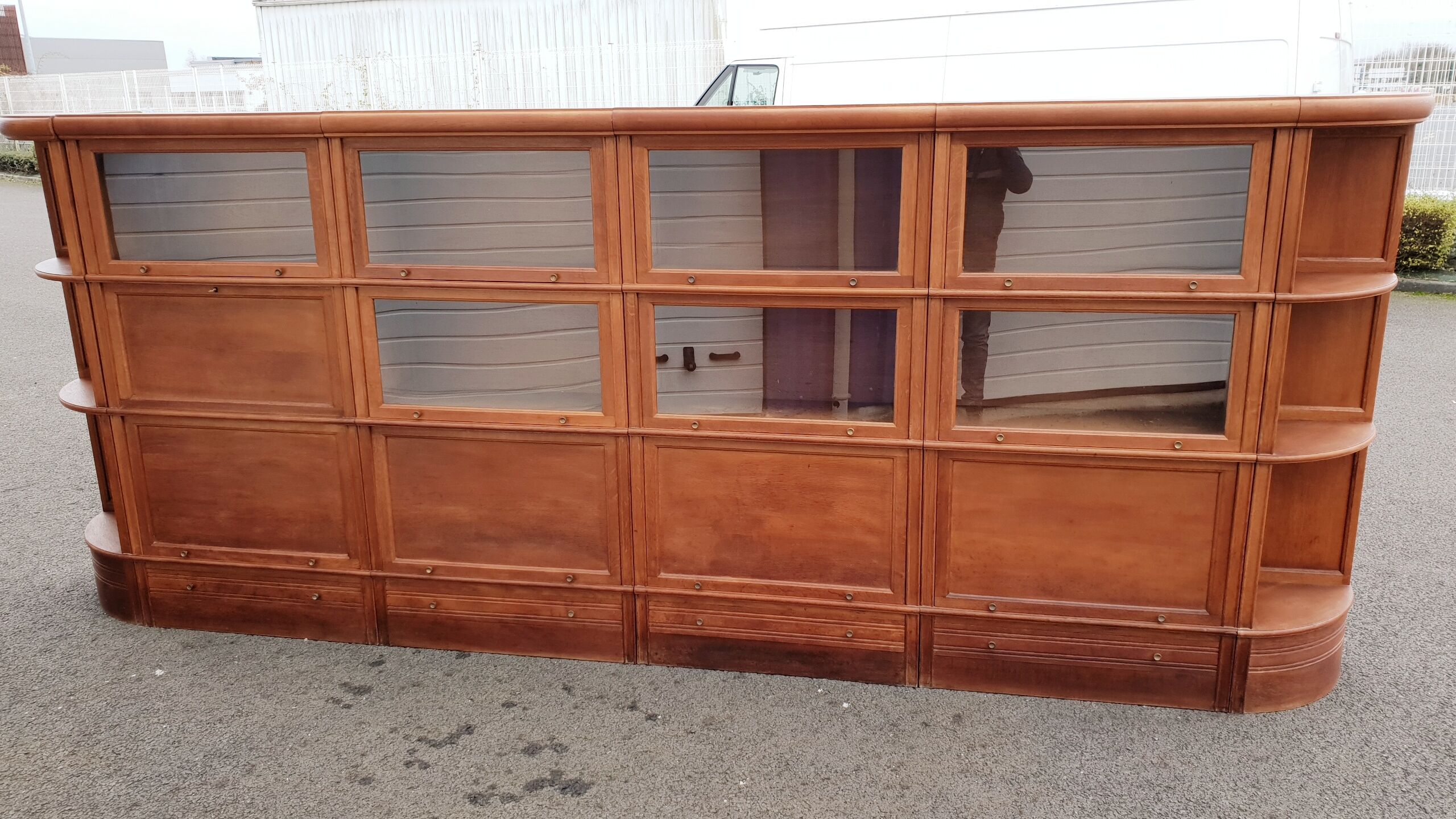 Vintage notary library