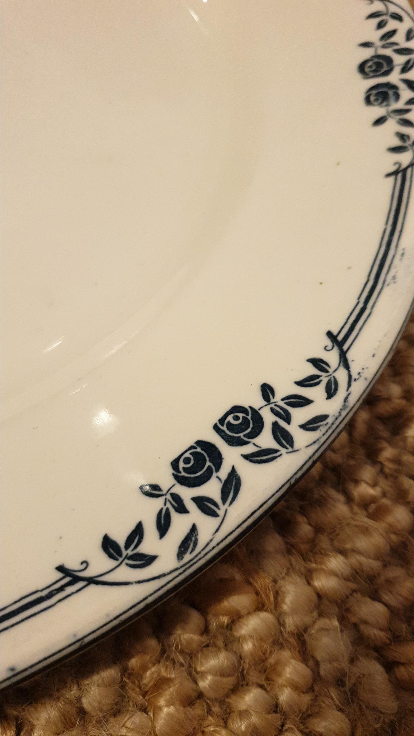 Round serving dish Salins Iron Land