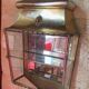 Vitrine en laiton et verre