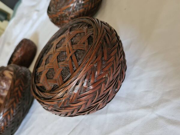 Paniers en osier tressé