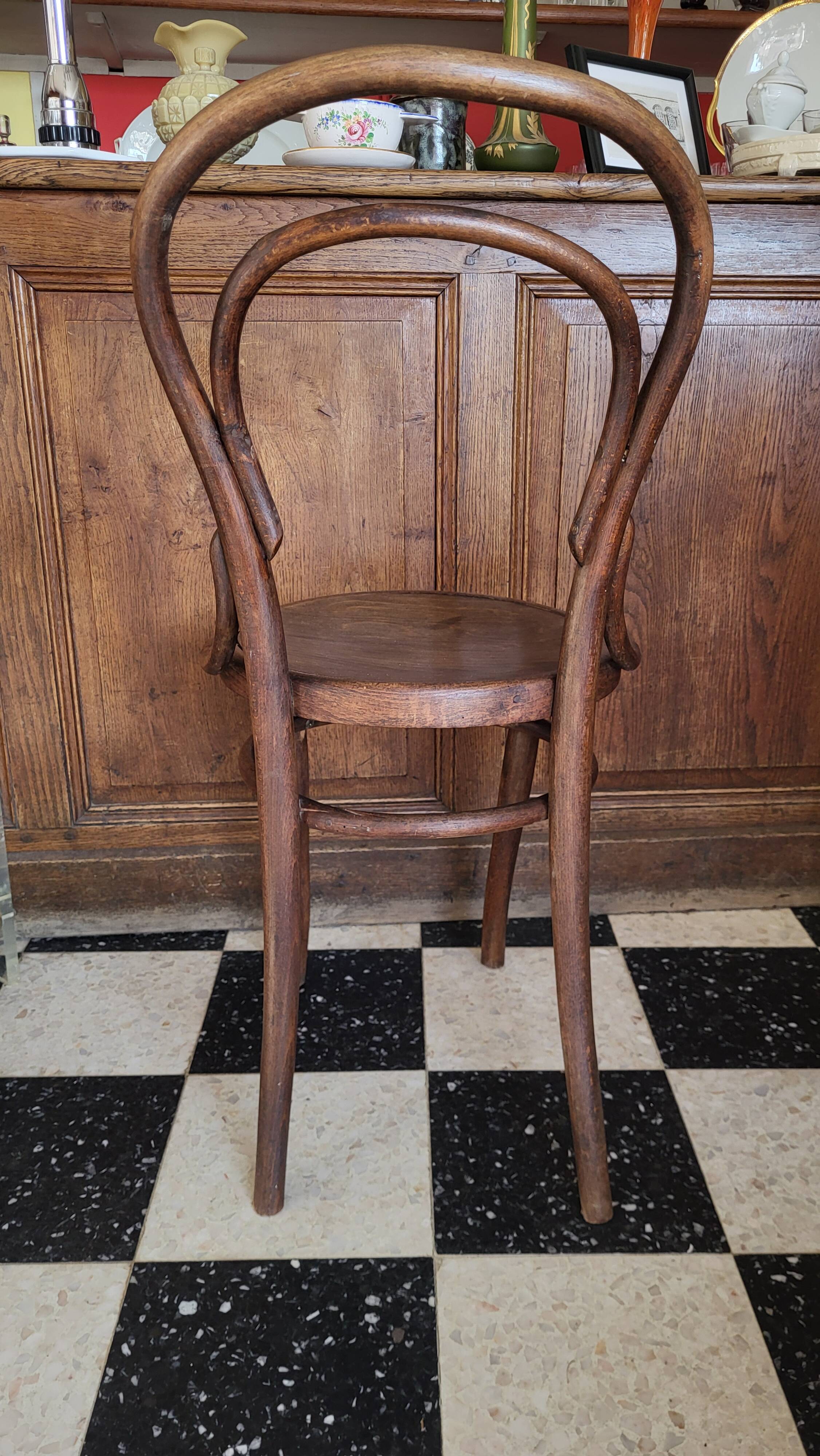 Mundus bistro chair