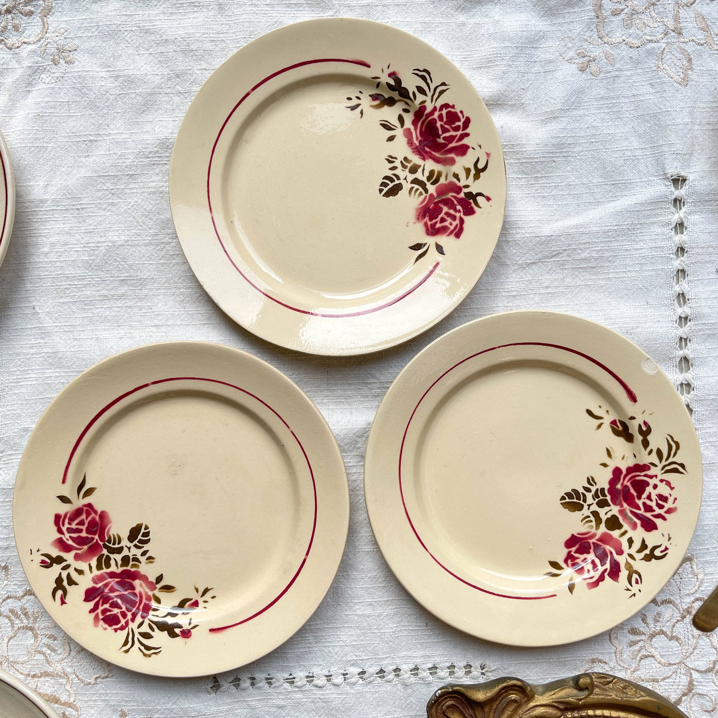 6 Small mismatched vintage floral plates - BADONVILLIER STEULER