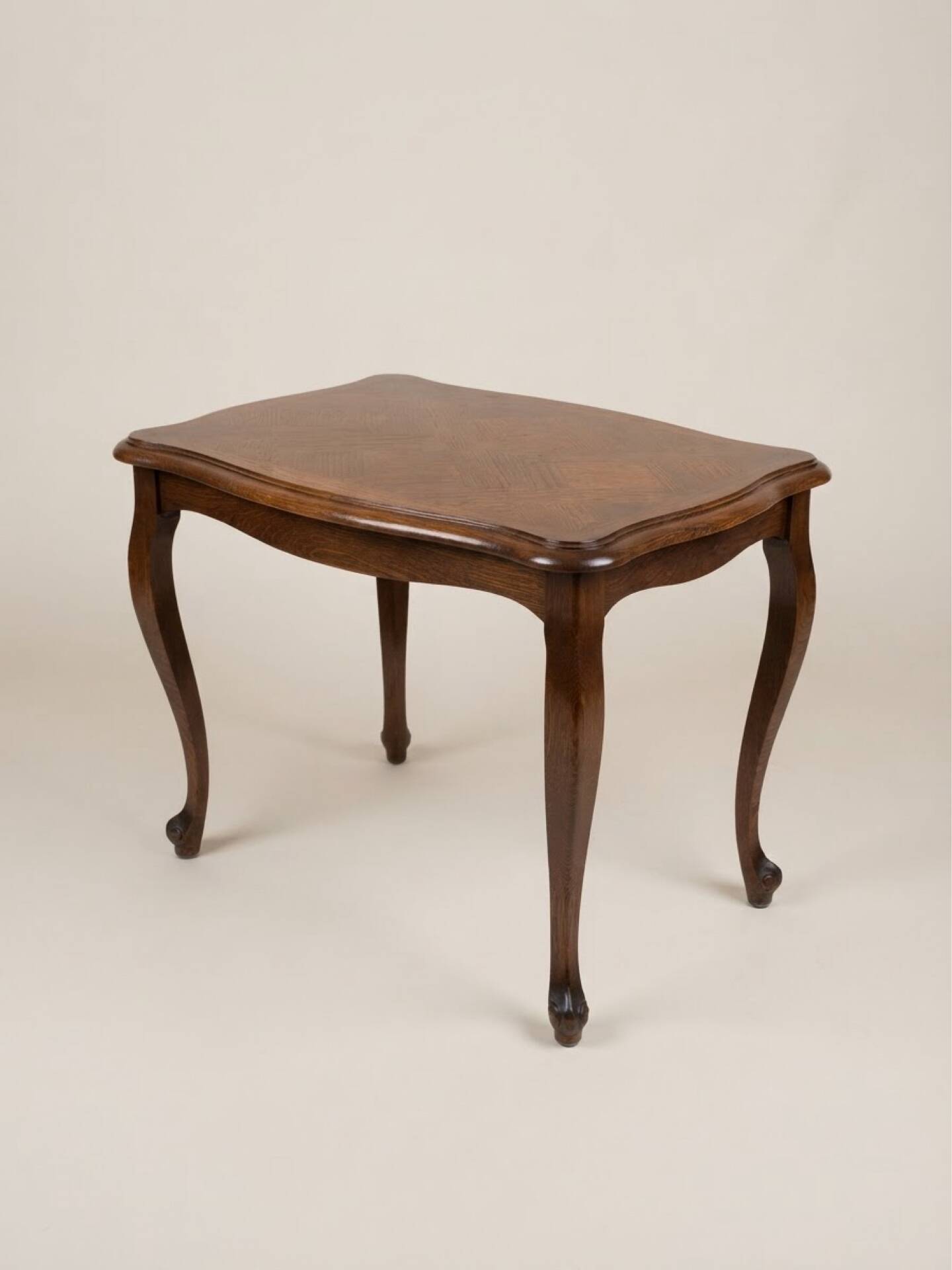 Set of 3 vintage nesting tables in oak – Louis XV / Regency style
