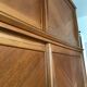 Armoire portes coulilssantes vintage des années 50 circa 1950 1960 style prouvé perriand moderniste