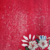 Antique 1920s Persian Kerman rug, floral medallion, red field, 267cm x 364cm