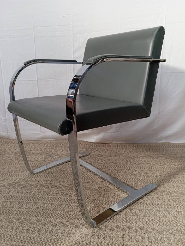 BRNO leather armchair, design Mies Van Der Rohe