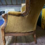 Three-seater velvet canapé in green, Louis Philippe style, 19th century.