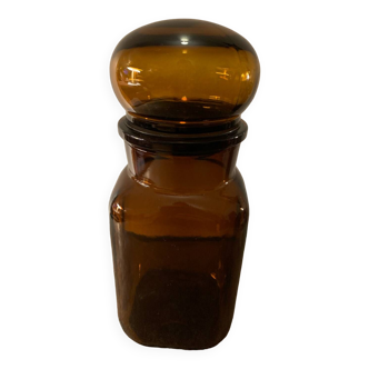 Apothecary jar