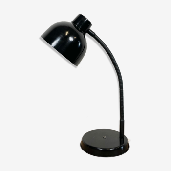 Lampe de table industrielle noire col de cygne années 1960
