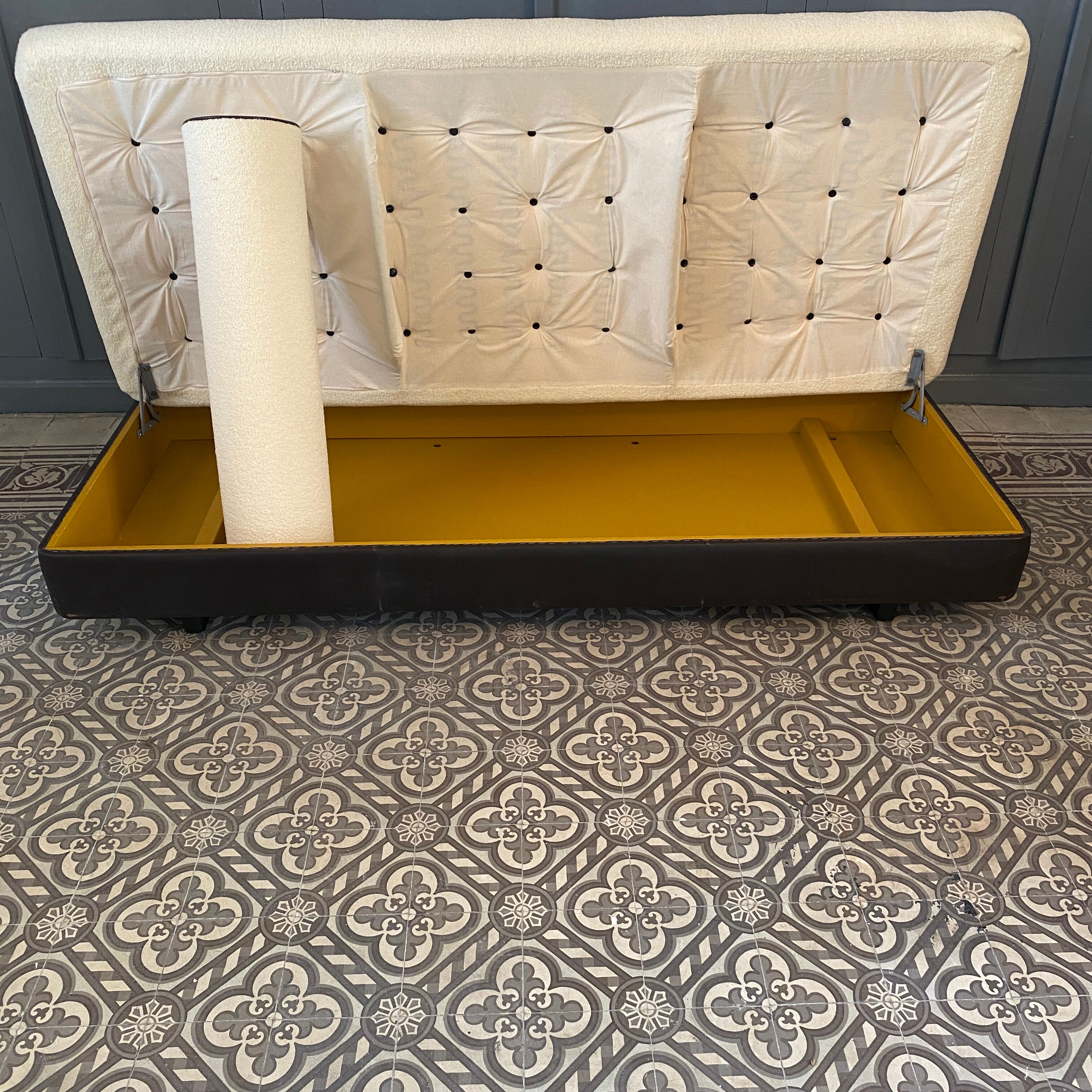 Daybed 1960, made in Sweden