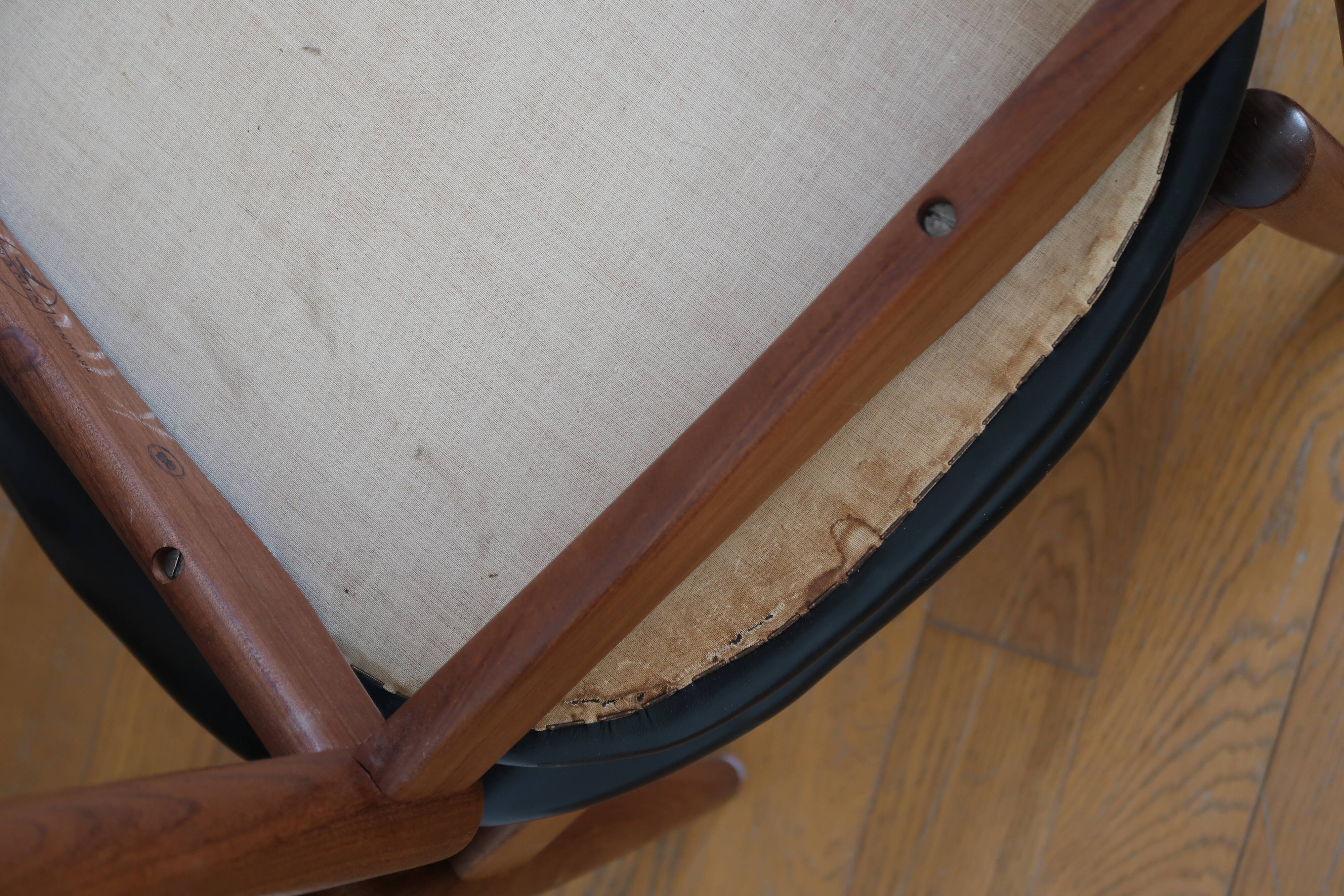 6 chairs skaï teck Bramin made in Denmark