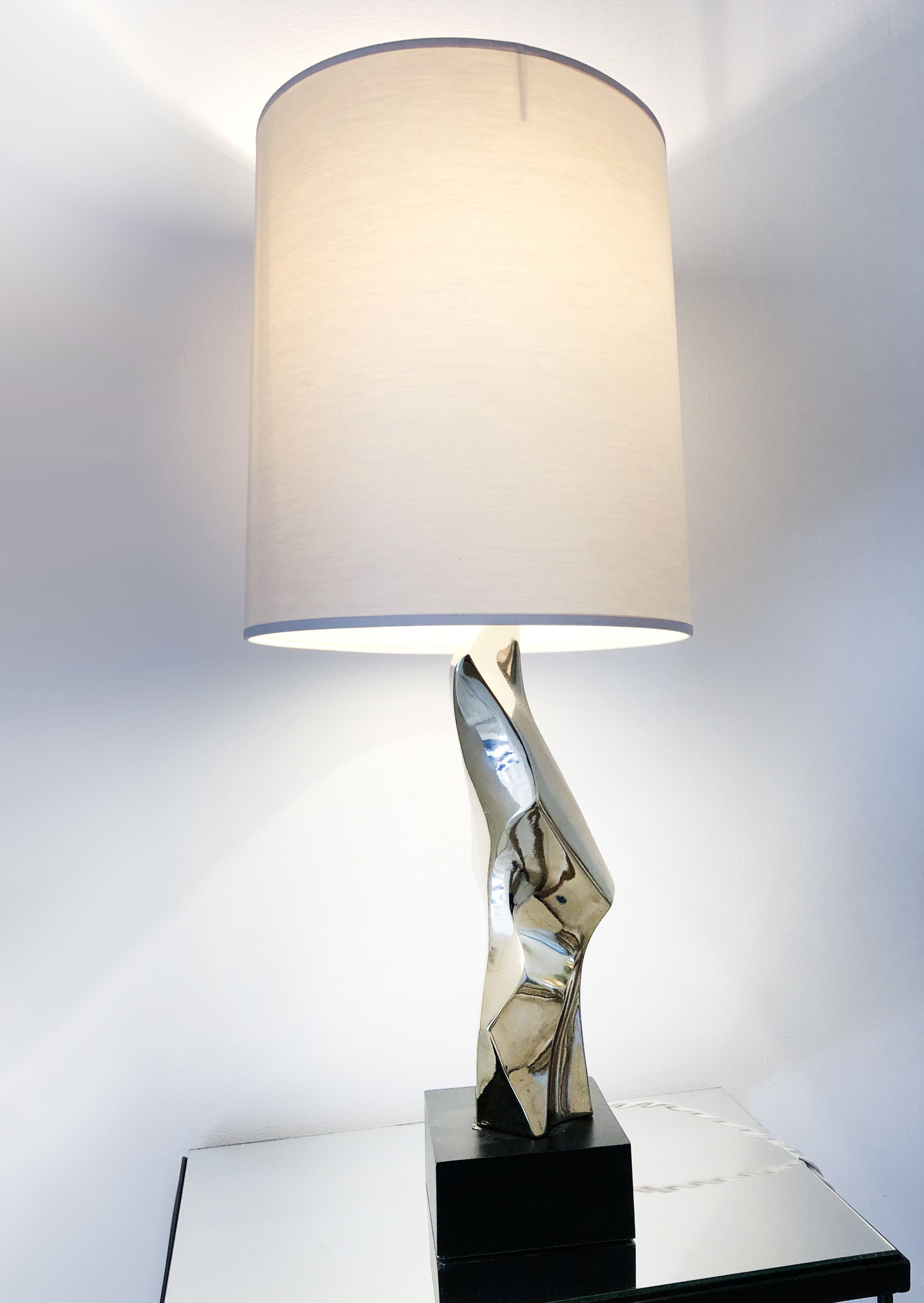 RICHARD BARR - LAUREL LAMP & CO