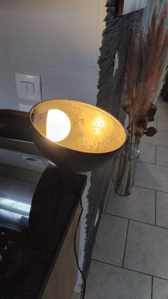 Jumo 600 lamp designed by Charlotte Perriand, workshop trade