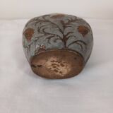 Vase en laiton émaillé