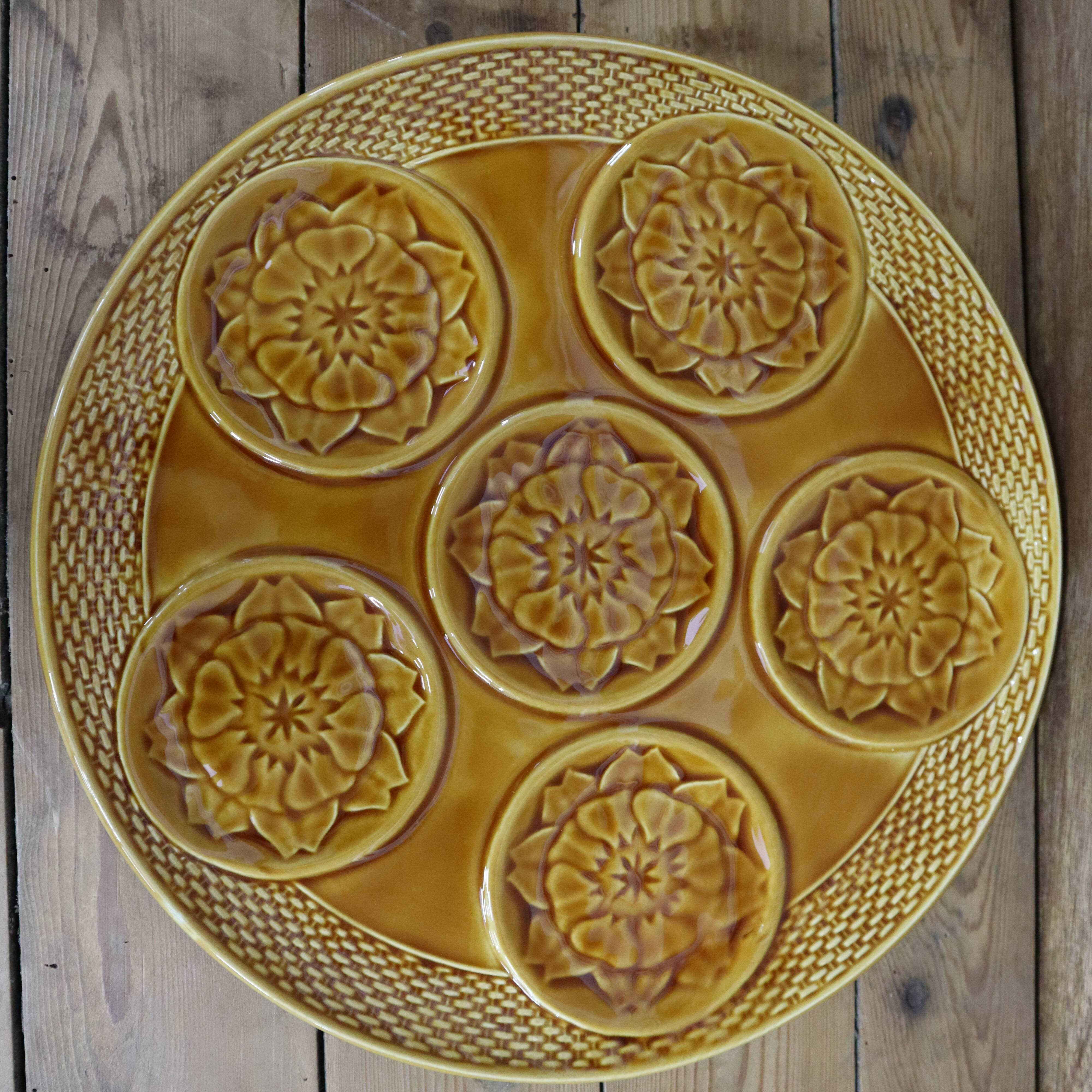 1970s Artichoke Barbotine Dish