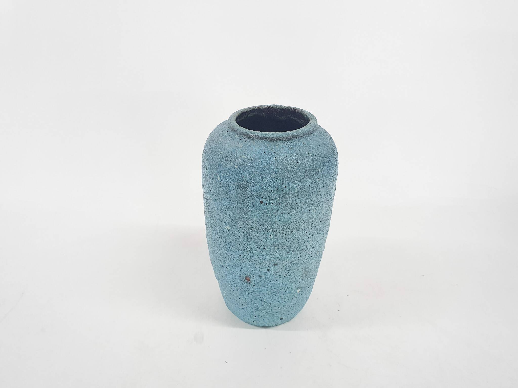 Blue ceramic fat lava vase. Attributed to Pieter Groeneveldt. Not marked.