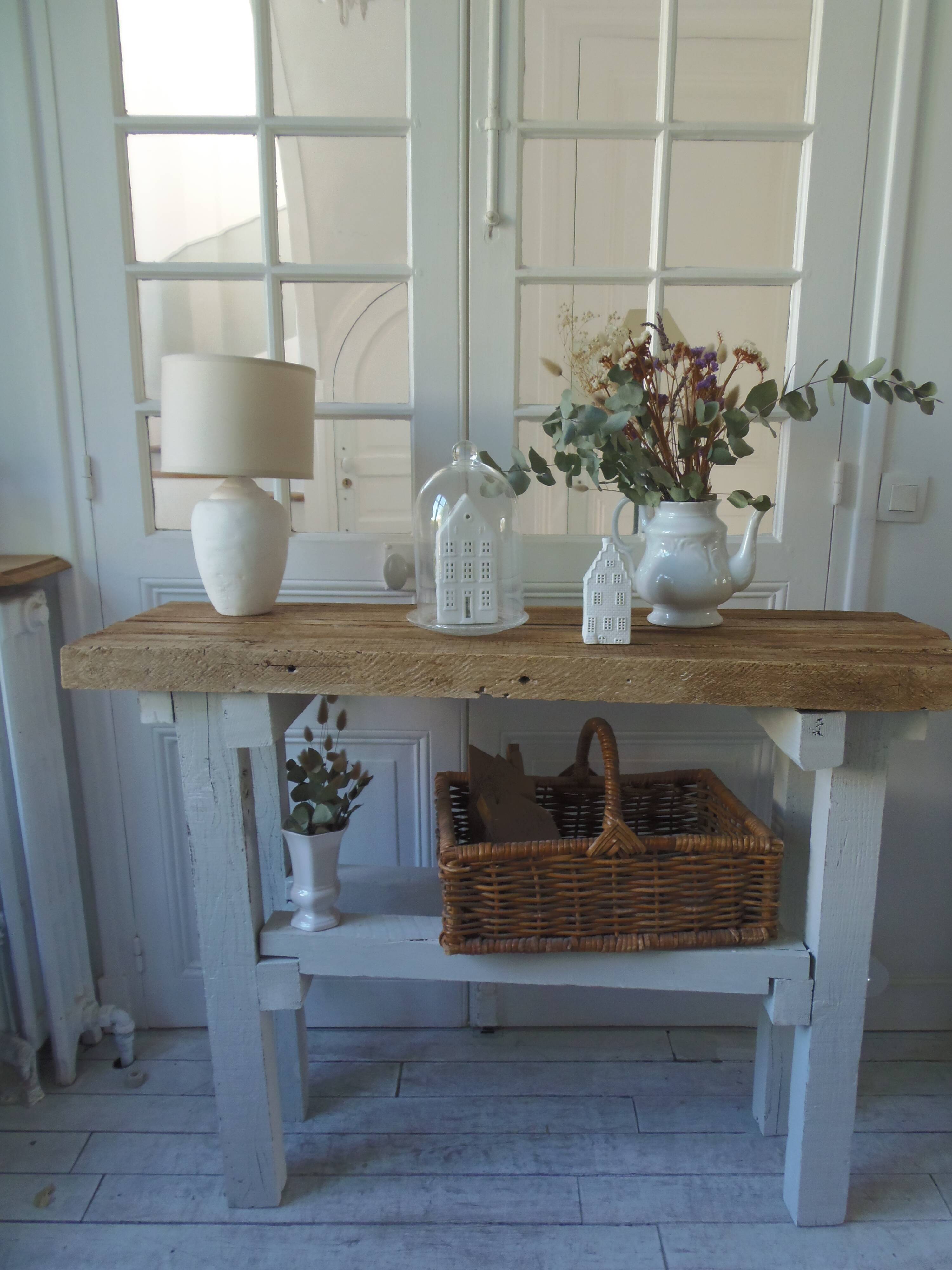 Vintage workbench with pearl gray patinated base and wooden top